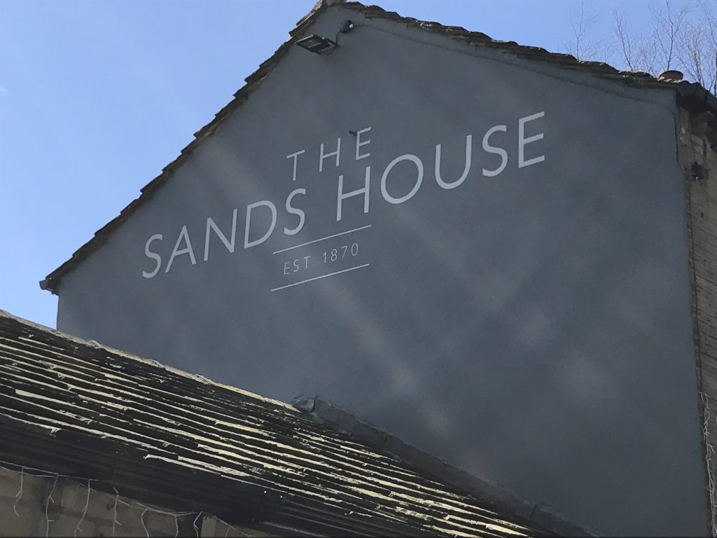 The Sands House, Huddersfield - Pub Signwriting