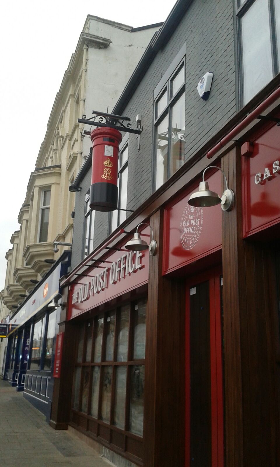 Hartbrights: Specialists in pub and bar signs - Hartbrights Sign Solutions